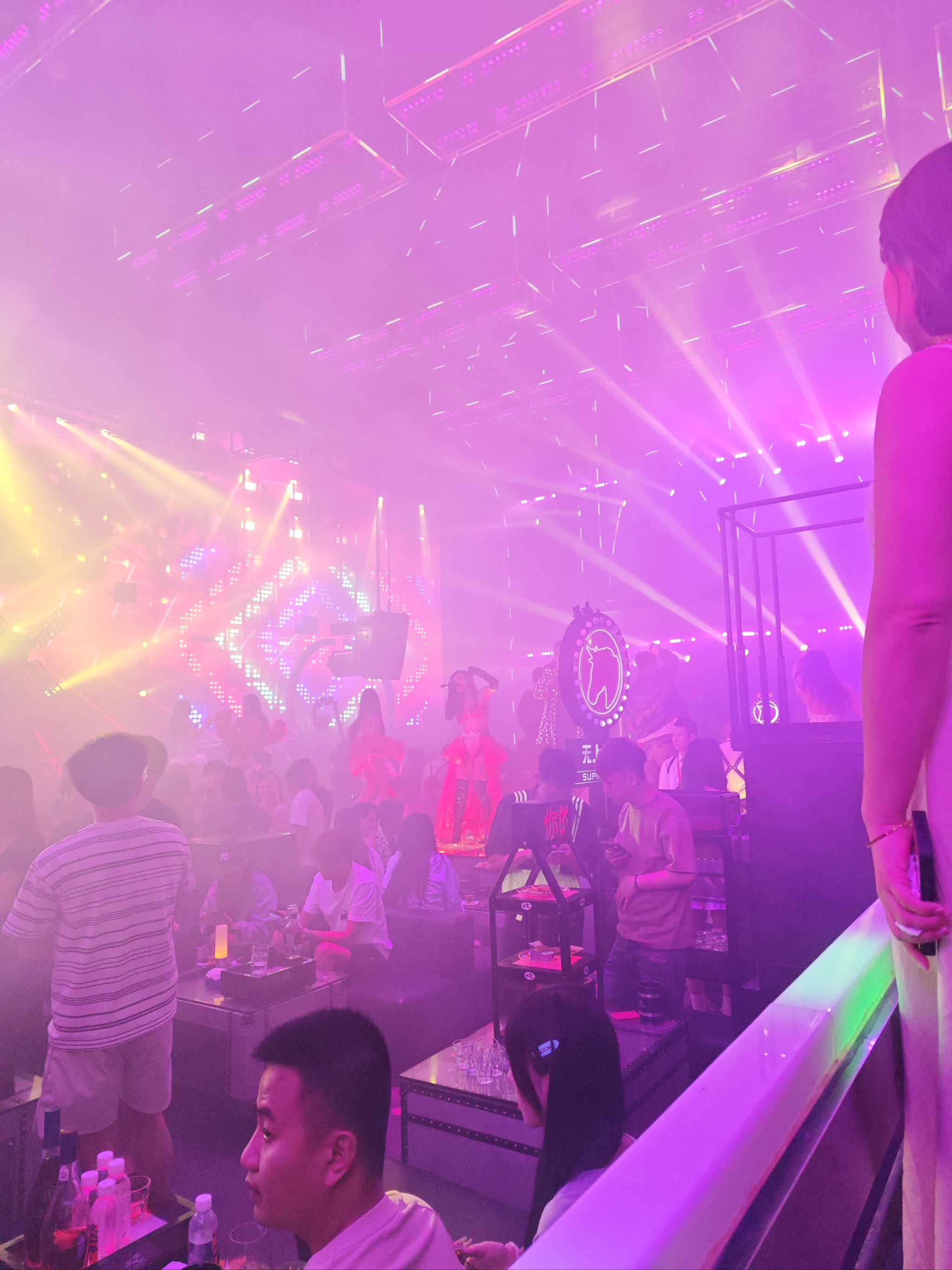 深圳商务ktv新潮玩法-宝安区ktv预定